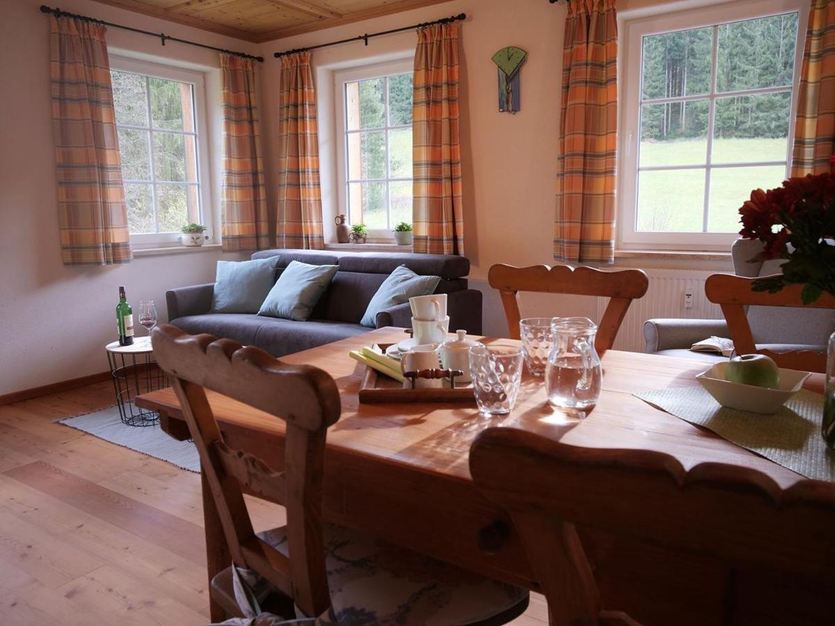 Ferienwohnung Boeck, Wengen Im Allgaeu 바이트나우 외부 사진